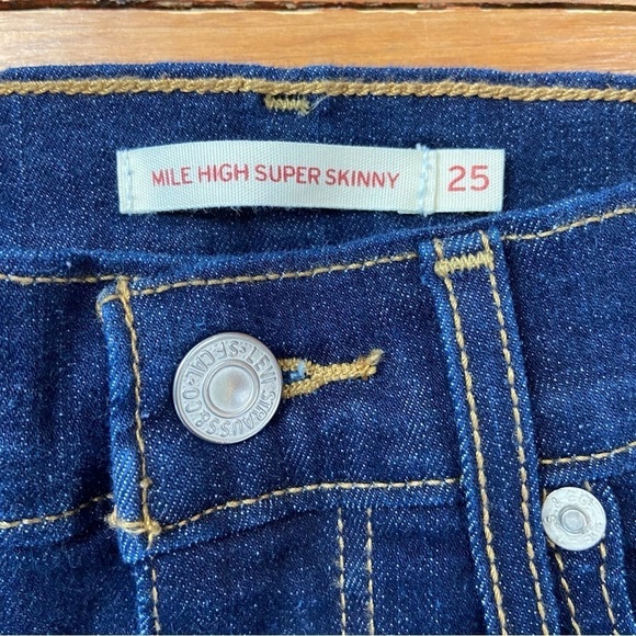 LEVIS Mile high super skinny dark blue size 25 stretchy denim - Picture 4 of 11